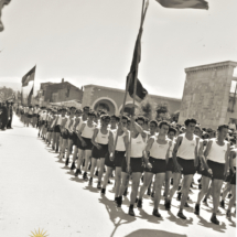 1958