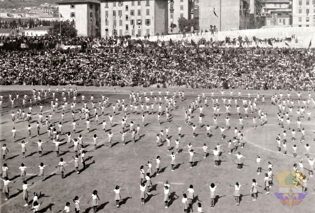 1946